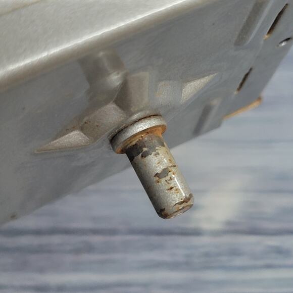 Ertl Pressed Steel Publix milk tanker trailer gray and red - Picture 11 of 16